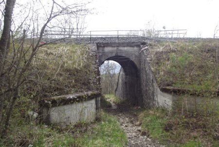 Pont sous la voie ferrée