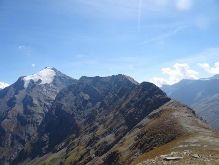 Enfilade, Crêtes de Tierce et du Charbonnel et Pointe du Charbonnel du  (3752 m)