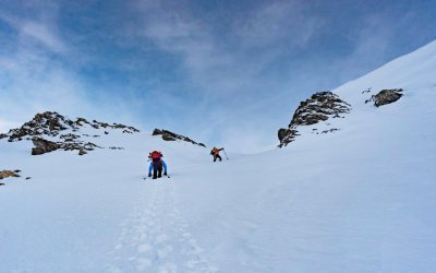 Cet hiver, on décoffre les déguisements ! . . #ski #hiver #deguisemen