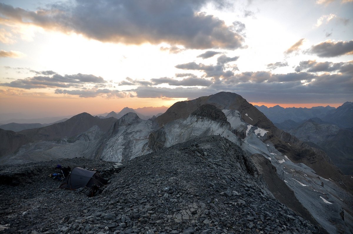 Le Taillon 3144m En Boucle Par La Vire Descuzana Et La