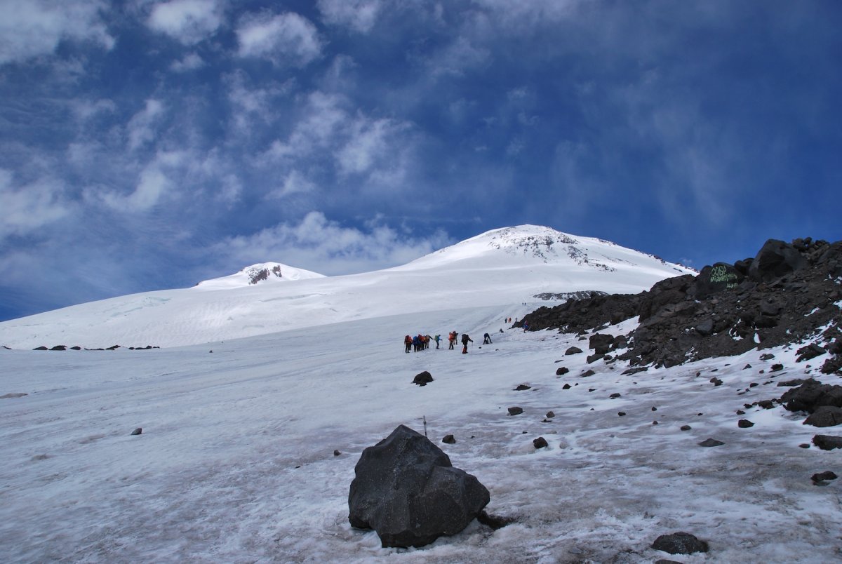 elbrouz sommet ouest 5642 m par la face sud alpinisme russie