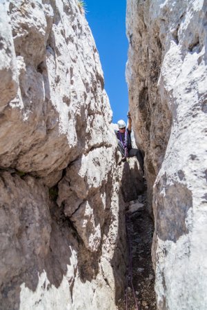 Le passage dans le goulet menant au rappel de sortie.