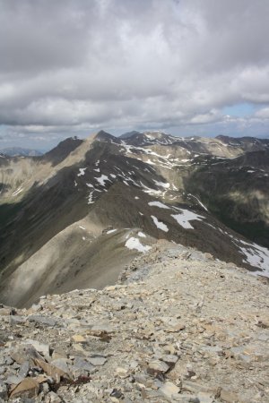 La descente sur la crête