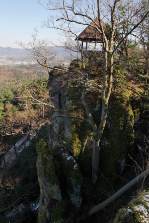 Lukas-Hütte et Verbrannter Felsen.