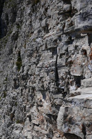 Le relais sur pitons en haut du passage clé