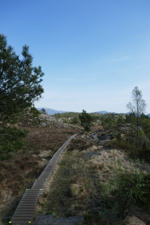 Passage aménagé en redescendant de Kolbeinsvarden.