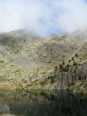 Lac Merlat et rétro du col 