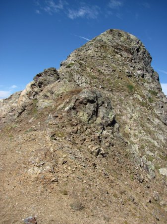 L’arête menant au sommet.