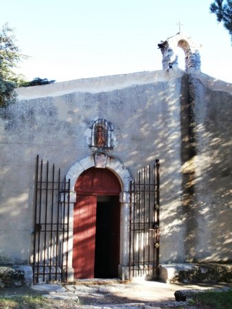 L’entrée de la chapelle