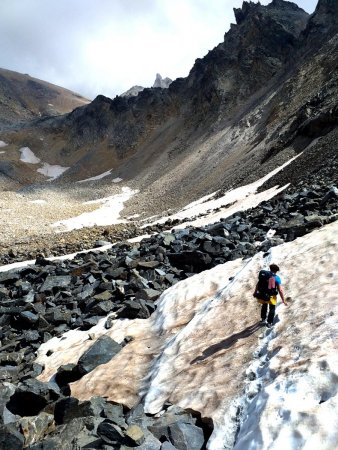 J3 / Névés en direction du Col de la Chapelle