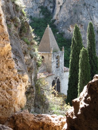 Moustiers Sainte Marie.