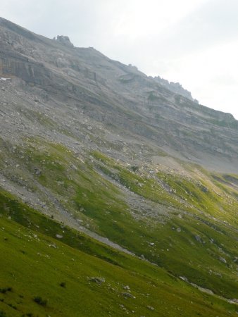 Les frêtes du Grenier depuis la descente de la croix.