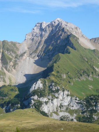 La pointe Blanche et les aiguilles Vertes.