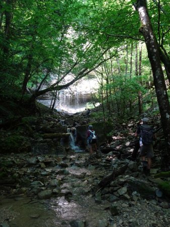 Arrivée à la cascade