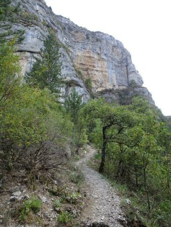 Premier aperçu de la chapelle St-Pons