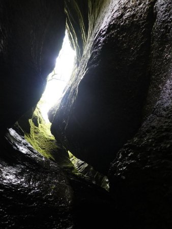 «Slot canyon» sombre et lugubre...