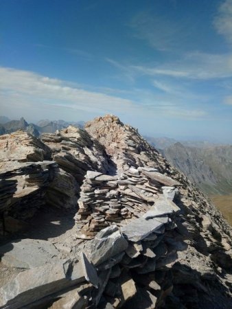 Arête sommitale... Reste plus qu’à !