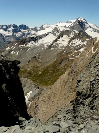 Roccia Viva, Punta Gay, Testa di Tribolazione, Punta Ceresole et Gran Paradiso.