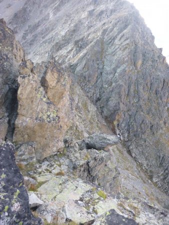 Le passage clé de cette ascension due au contournement du ressaut de l’arête