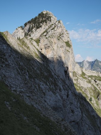 L’Aiguille vue du col des Vorets