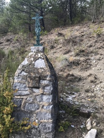 on prend à droite juste après 