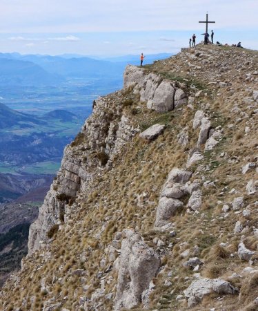 La croix de St Jean (1886m), le sommet de la Montagne de Jouère