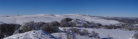 Panoramique en direction de PSH.