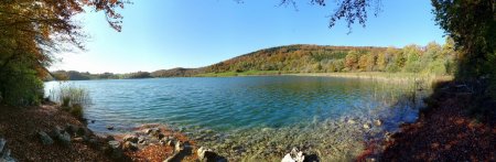 Au bord du lac de Narlay