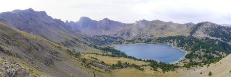 Descente sur le lac d’Allos