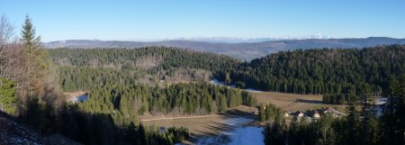 Le Grand Crêt d’Eau, Plateau de Retord, Valromey et les Alpes