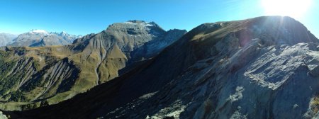 Face au soleil (on n’y voyait pas grand chose) on vient buter sur des arêtes infranchissables en mode «rando-alpine»