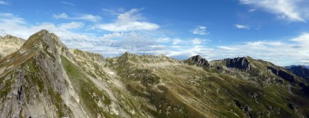 Sommet de la pointe 2338m, panorama