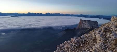 Lever de soleil au sommet du Grand Veymont