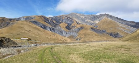 Vers les Chalets de la Grande Buffe