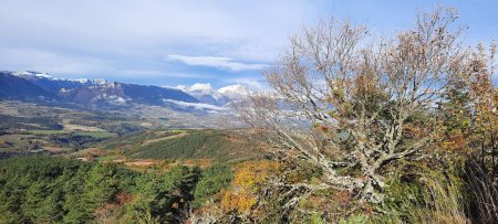 Belvédère sur le Trieves dans la montee au Menil