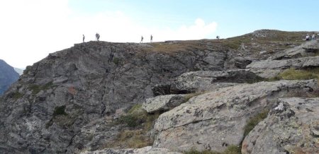 Sur les crêtes entre les deux lacs