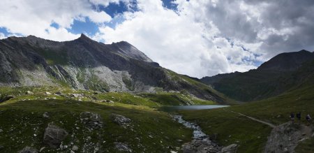 Et le lac Egorgéou dans un coulis de sauce à la menthe.