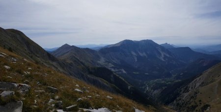 Belle vue sur la vallée et le Cheval Blanc.