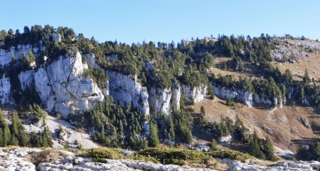 Côté sortie, les Pins Brûlés