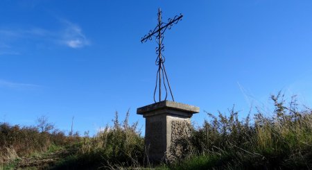 Croix d’Eteize.