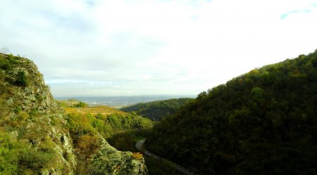 Chemin des Cigales et gorges de Malleval.