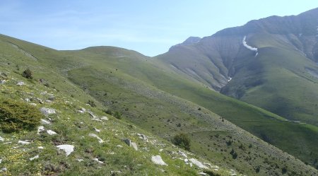 Le Mourre Gros commence à émerger