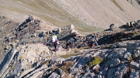 La petite escalade vers le sommet