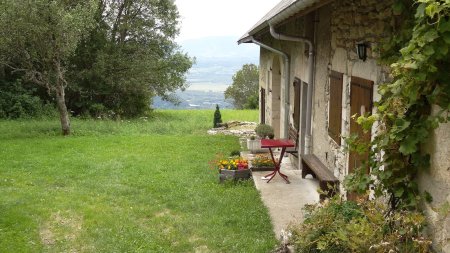 Promenade dans le hameau nord de Montclergeon.