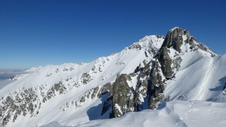 Louche Percée, Gros Villan et Grand Arc tout à gauche.