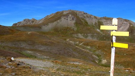 Le Mont Froid vu du col de Sollières.