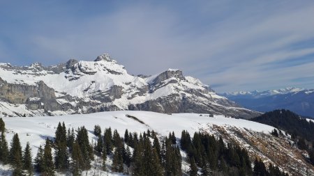 En vue de la crête des Bénés 