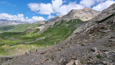 Refuge du vallon des Fours en vue !