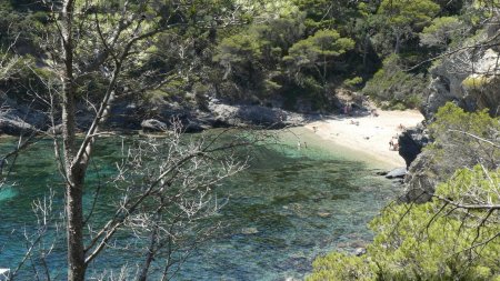 Plage d’Escampo-Barriou.