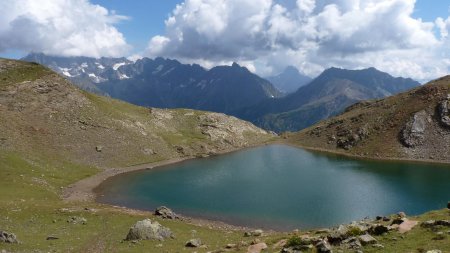 Remontée du Lac vers la Brèche